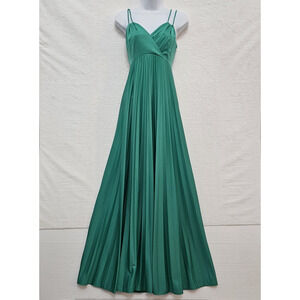 Vtg Womens Kelly Green Dress 12 Satin Maxi Pleated Gown 70s 80s Babydoll Formal